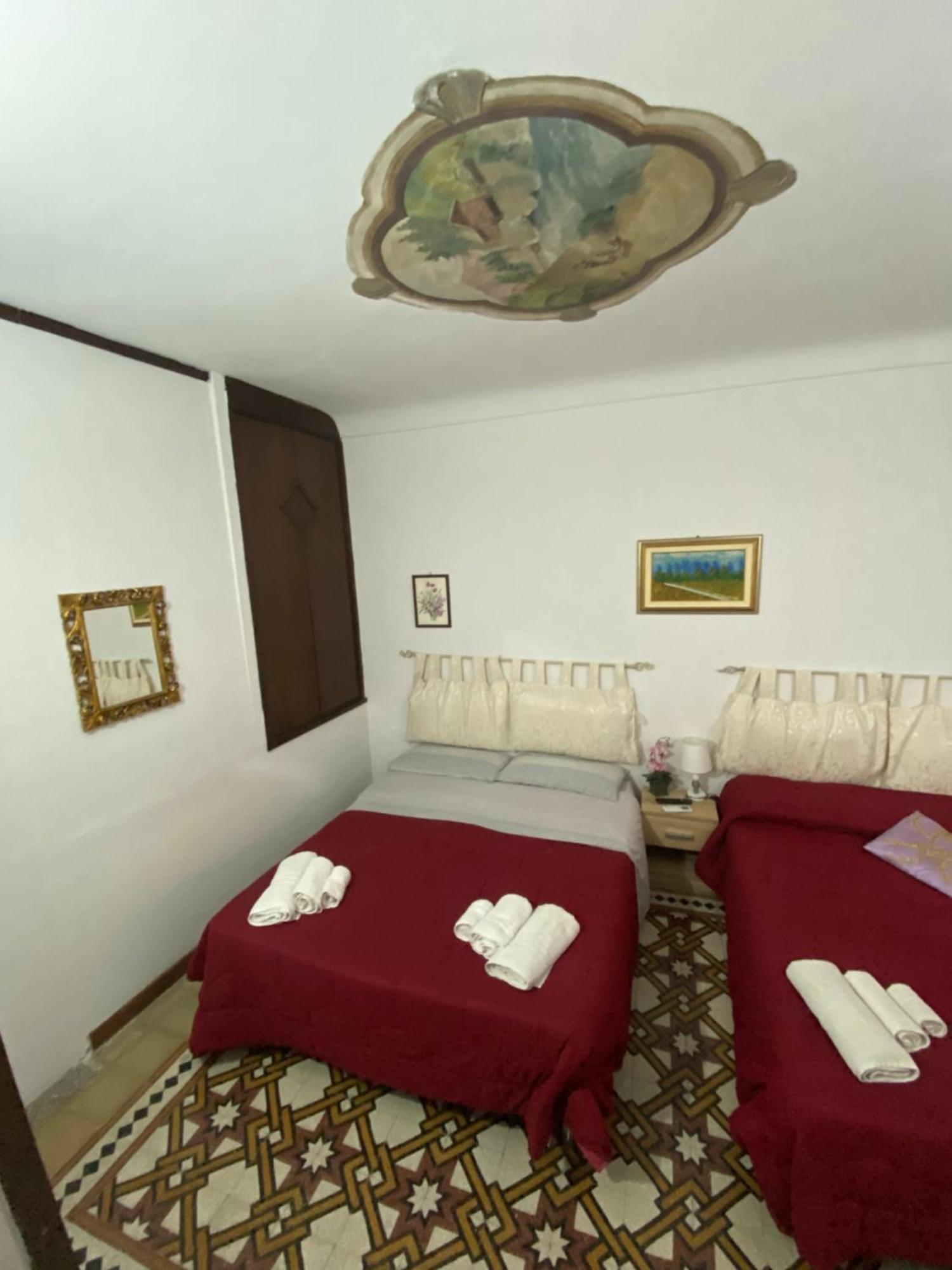 B&B Con Cucina La Ninfea Кальтаджіроне Екстер'єр фото