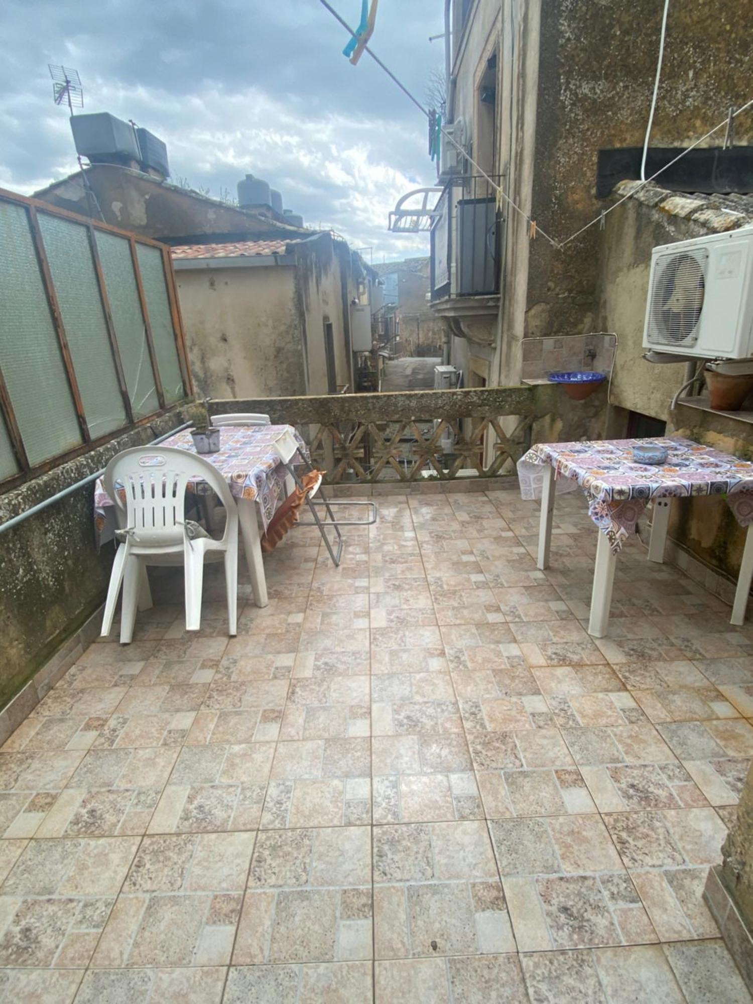 B&B Con Cucina La Ninfea Кальтаджіроне Екстер'єр фото