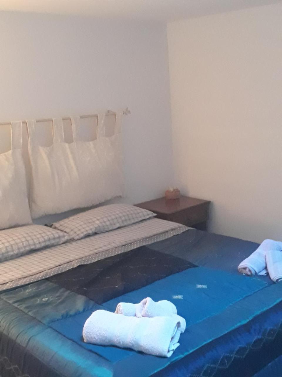 B&B Con Cucina La Ninfea Кальтаджіроне Екстер'єр фото
